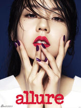 组图：韩星安昭熙拍写真 冷艳眼神酷感十足