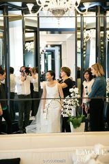 组图:周迅动真格宣布结婚 试穿绝美婚纱做新娘