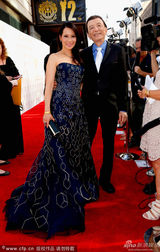 组图：华鼎奖美国开幕 奥兰多与刘玉玲助阵红毯