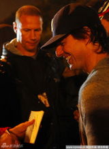 组图：阿汤哥《碟中谍4》玩漂移 纵身跳河变落汤鸡