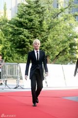 高清组图：JYJ俊秀等助阵韩音乐剧颁奖礼