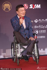 组图：各路音乐人齐聚金曲奖 星光熠熠