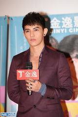 组图：汪东城自曝曾追求校花未遂 拍电影圆梦想