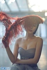 组图：李媛唯美婚纱大片 显优雅性感气质