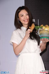 组图：魏如萱欲在小巨蛋开唱 绯闻男友力挺