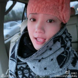 组图：王学兵有爱亲子照曝光 三婚娇妻童颜靓丽