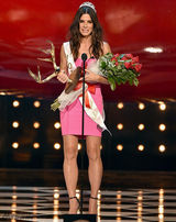 组图：布洛克获封十年最辣 三任绯闻男友颁奖