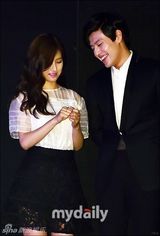 组图：《少女怪谈》姜河那金素恩演人鬼友谊