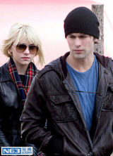 策划：盘点戏假情真荧屏情侣 哪对最来电？