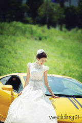 组图：韩星尹世雅拍婚纱写真展极致优雅