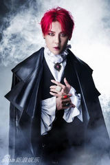 组图：欧巴走上音乐剧舞台 演唱跳都精彩