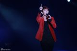 组图：暖男李准基新年首秀 北京演唱会幸福上演