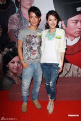 组图：黎耀祥为新剧造势 自曝配合太太再造人