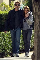 高清：克鲁兹与男友巴登恩爱散步 有说有笑很甜蜜