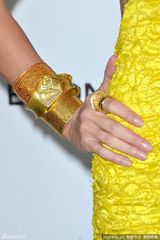 高清组图：海蒂-克鲁姆黄色礼服亮相奥斯卡派对