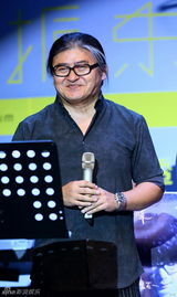 组图：刘欢助阵权振东新专辑《剧透》发布会