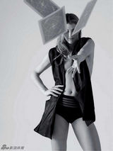 组图：意大利排坛娇娃喷血写真丰胸翘臀