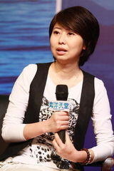 李连杰携《海洋天堂》大连宣传 放映现场感动多