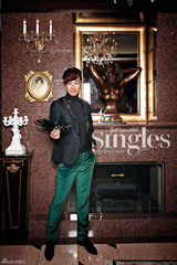 高清组图：李章宇严基俊等热门男主角纪念杂志创刊