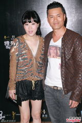 组图：甄子丹避谈赵文卓 郑中基吐槽收保护费