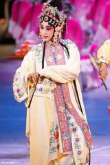 幻灯图集：走进《复兴之路》 深度探秘台前幕后