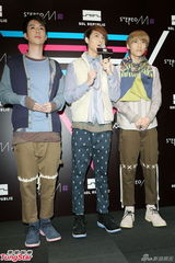 组图：王子毛弟驳炒作姐弟恋 无奈表示传绯闻难免