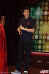 组图：房祖名任无偿献血大使 年底发新专辑