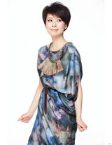 高清图：海清最新大片曝光 笑对浮云是非过往