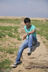 高清组图：《神话》移师天漠开拍穿越戏 胡歌任泉张萌三角恋