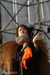 高清：迷笛第一天 二手玫瑰扭机何勇轮番登台