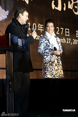 幻灯组图：李冰冰履行熄灯承诺 向旱灾地区捐20万元