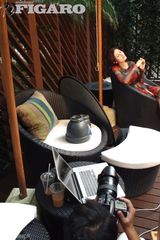 组图：李嘉欣孕后首度上封面 诠释智慧美丽女人