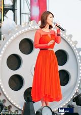 组图：佳仁等《音乐中心》热情表演 韩善花全孝盛主持