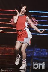 组图：Super Junior回归再夺冠 T-ara等女团性感大对决