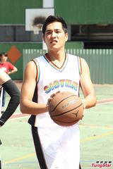 组图：蓝正龙盼早生子 为娇妻改冲动个性