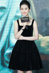 组图：《四大名捕》发布会 众人秘密为鬼鬼庆生