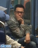 组图：刘烨率爷爷辈明星巴黎录制《花样爷爷》