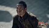 组图：《勇士》战争戏逼真 钟汉良泥土装上阵