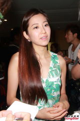 组图：周家蔚为儿子弃事业 陈庭欣愿做房奴