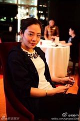 组图：《爸爸2》帅爸美妻比拼 萌娃到底遗传谁