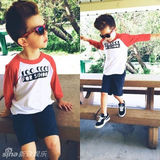 组图：小妖孽来了！外国正太留飞机头霸气十足