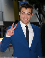 组图：药不能停！帕丁森亮相首映变雷人表情帝