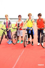 高清组图：飞轮海庆祝成军五年 吴尊有意幕后工作