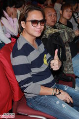 组图：曾志伟避谈掌掴事件 直言应该到此为止