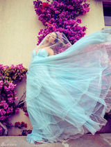 组图：马苏海岛风情大片 性感上阵幻化花仙子