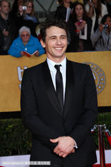 高清组图：美国演员工会奖红毯 妮可娜塔丽争艳