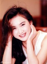 [青春照相馆]温碧霞罕见青涩照：燃烧的火玫瑰