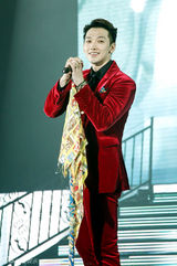 组图：Rain广州开唱 魅力升级性感释放