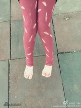 组图：孙莉晒多多夏日照被喊岳母 多妹美翻网友