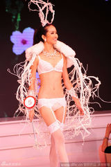 组图：环球小姐中国区总决赛 19岁河南选手夺冠